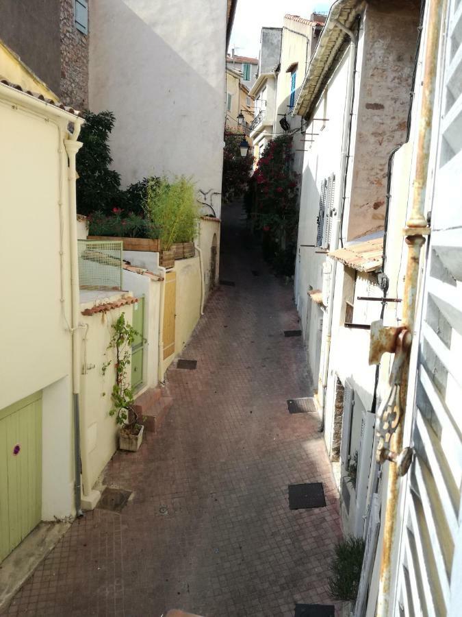 Blue Palm Apartment Hyères Екстериор снимка